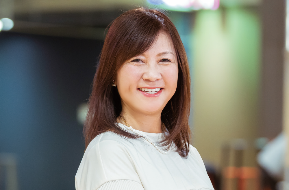 小越千富美さん